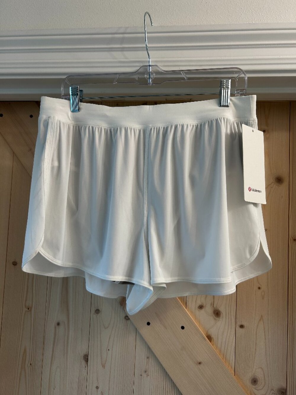 Lululemon Sleek High Rise Shorts White
